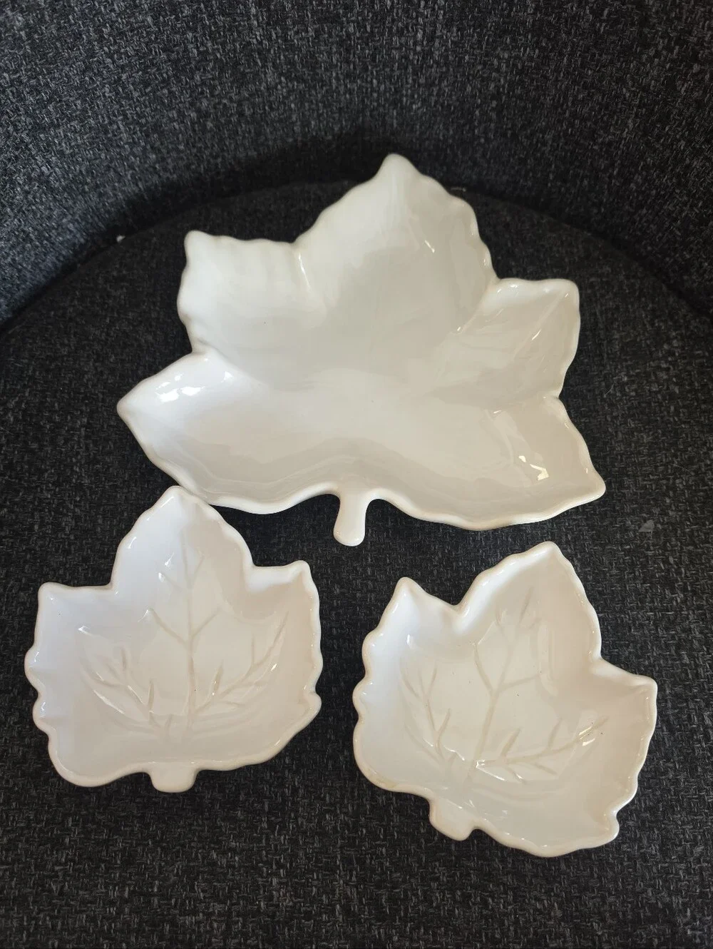 NEW Fall Maple Leaf Leaves Cream Ceramic Plate & Mini Bowls Autumn Decorations